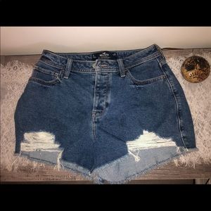 Too small for me, Never worn.